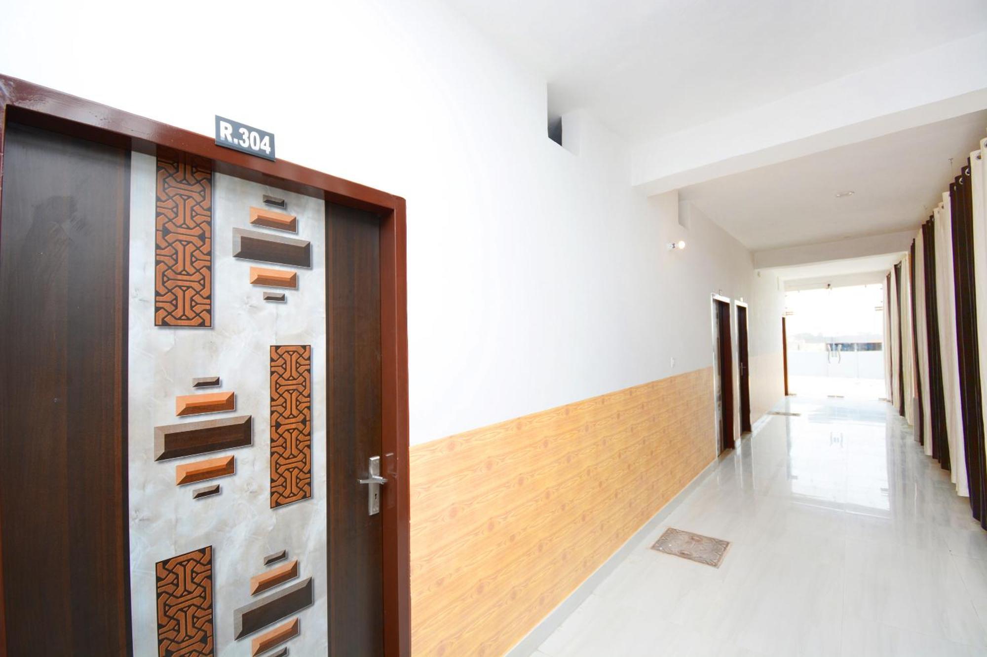 Oyo36908园景酒店 Bhiwāni 外观 照片